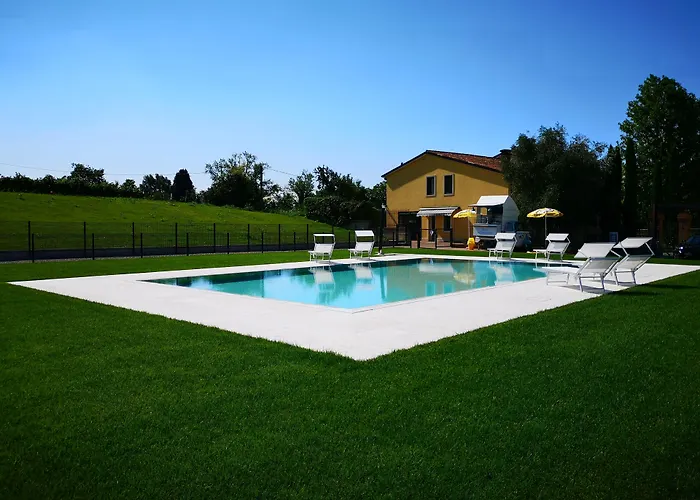 Montenero بيت ضيافة كافالكاسيل