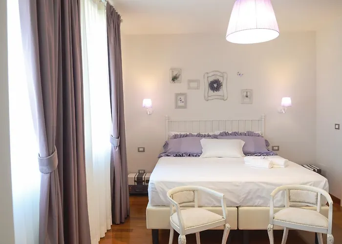 Montenero Penzion Cavalcaselle